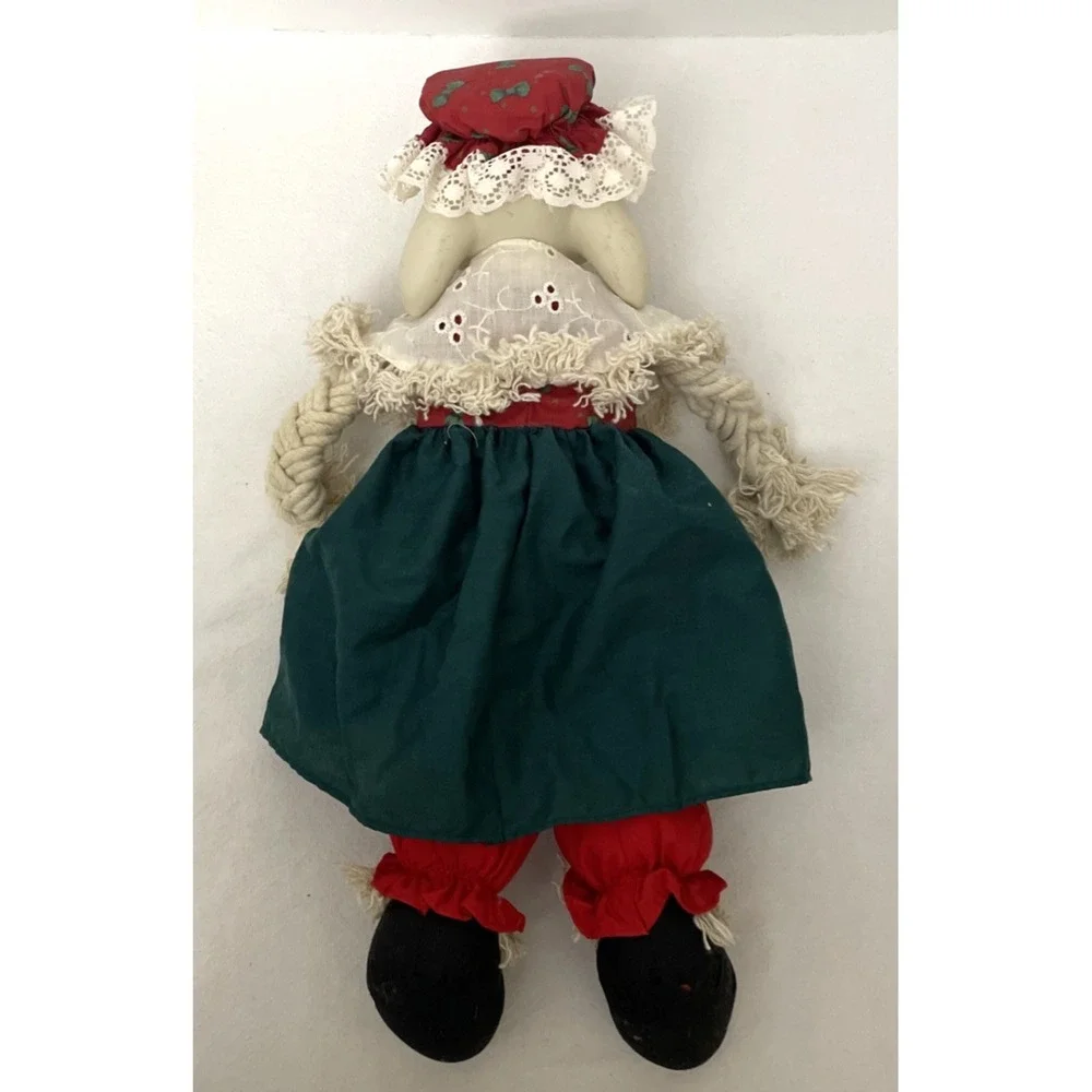 House of Lloyd Christmas‎ Around the World Granny Flo Bunny Rabbit Shelf Sitter